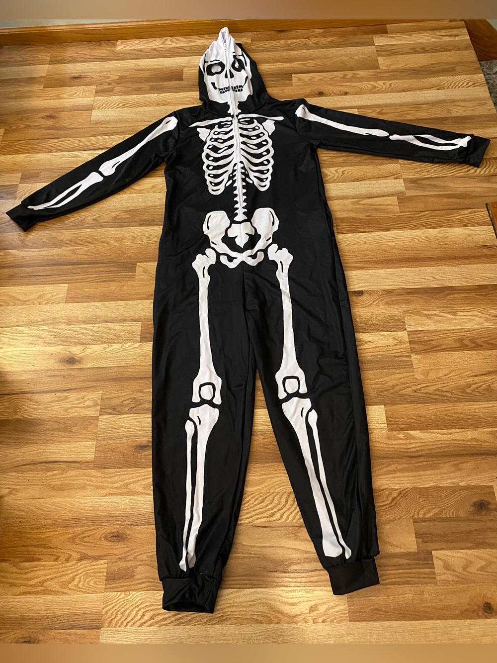Black Skeleton Onesie Costume with White Bone Print Front And Back Size M NWOT